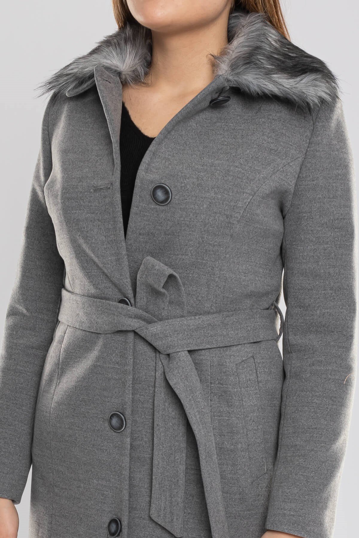 3741 Büyük Beden P.M Bebe Yaka Kürklü Düğmeli Kadın Kaban