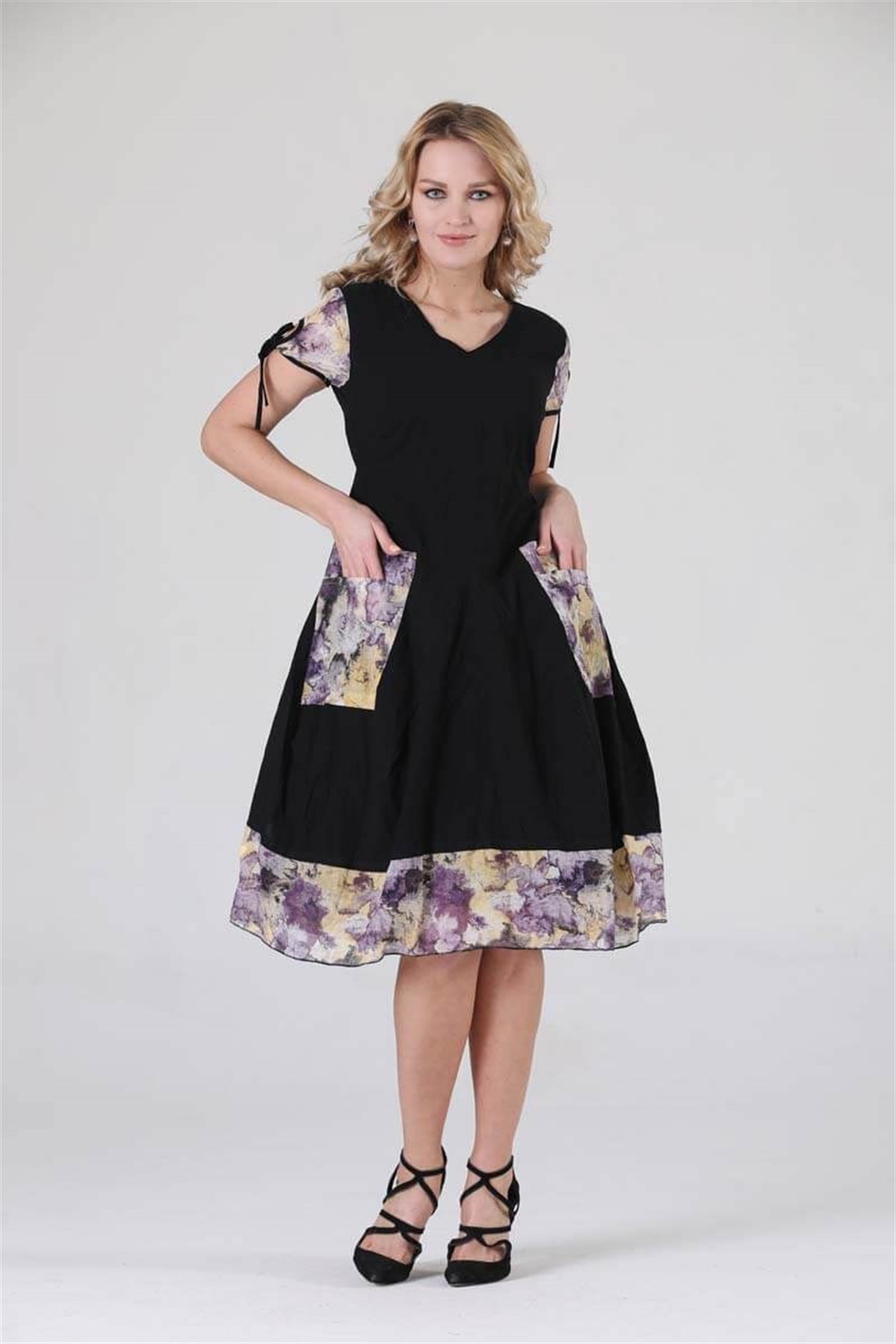 3796 BB Kısa Kollu Cep Yamalı Desenli Pamuklu Otantik Elbise