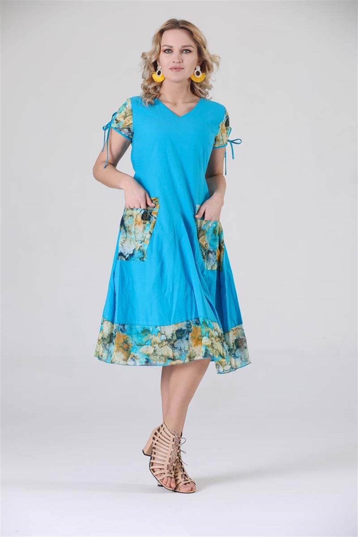 3796 BB Kısa Kollu Cep Yamalı Desenli Pamuklu Otantik Elbise