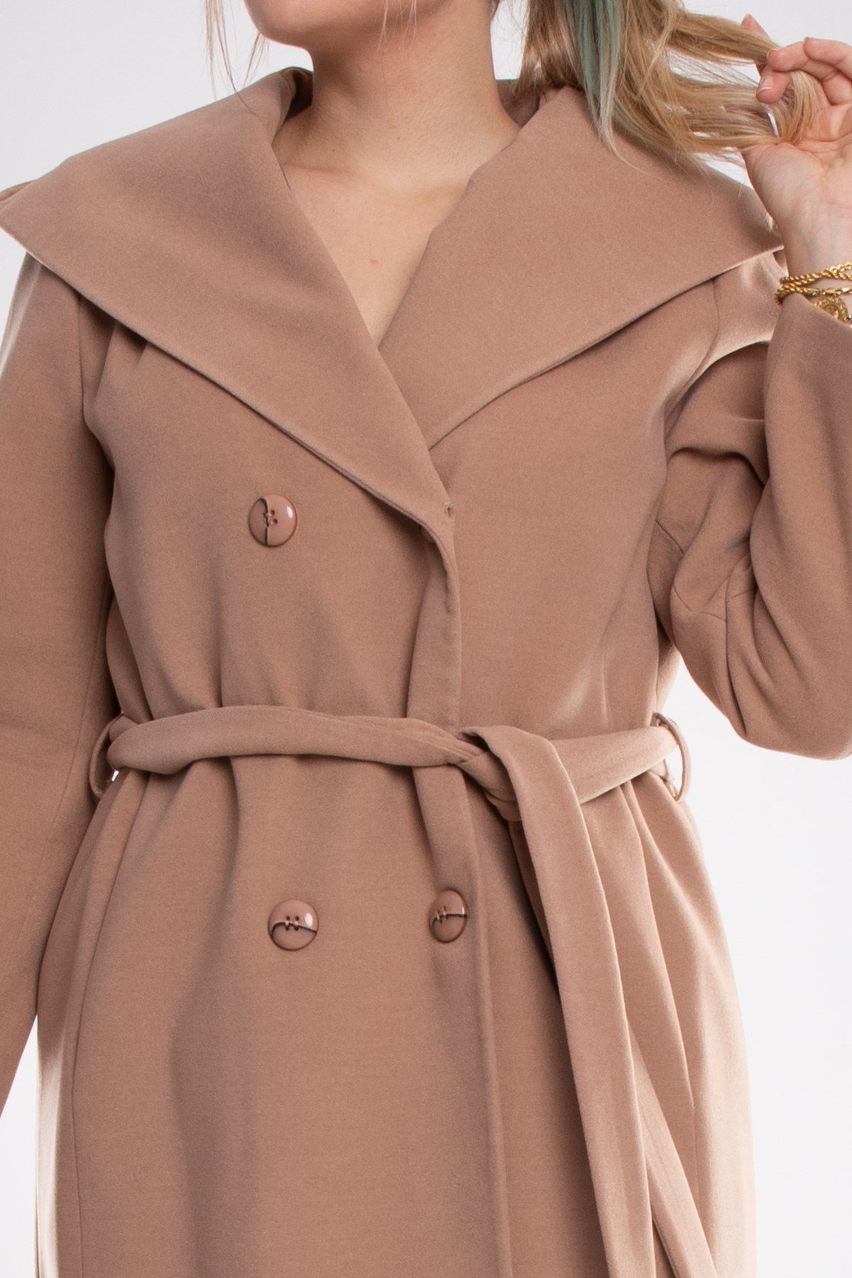 3844 P.M. Şalyaka Kapüşonlu Kuşaklı Midiboy Kadın Kaşe Kaban