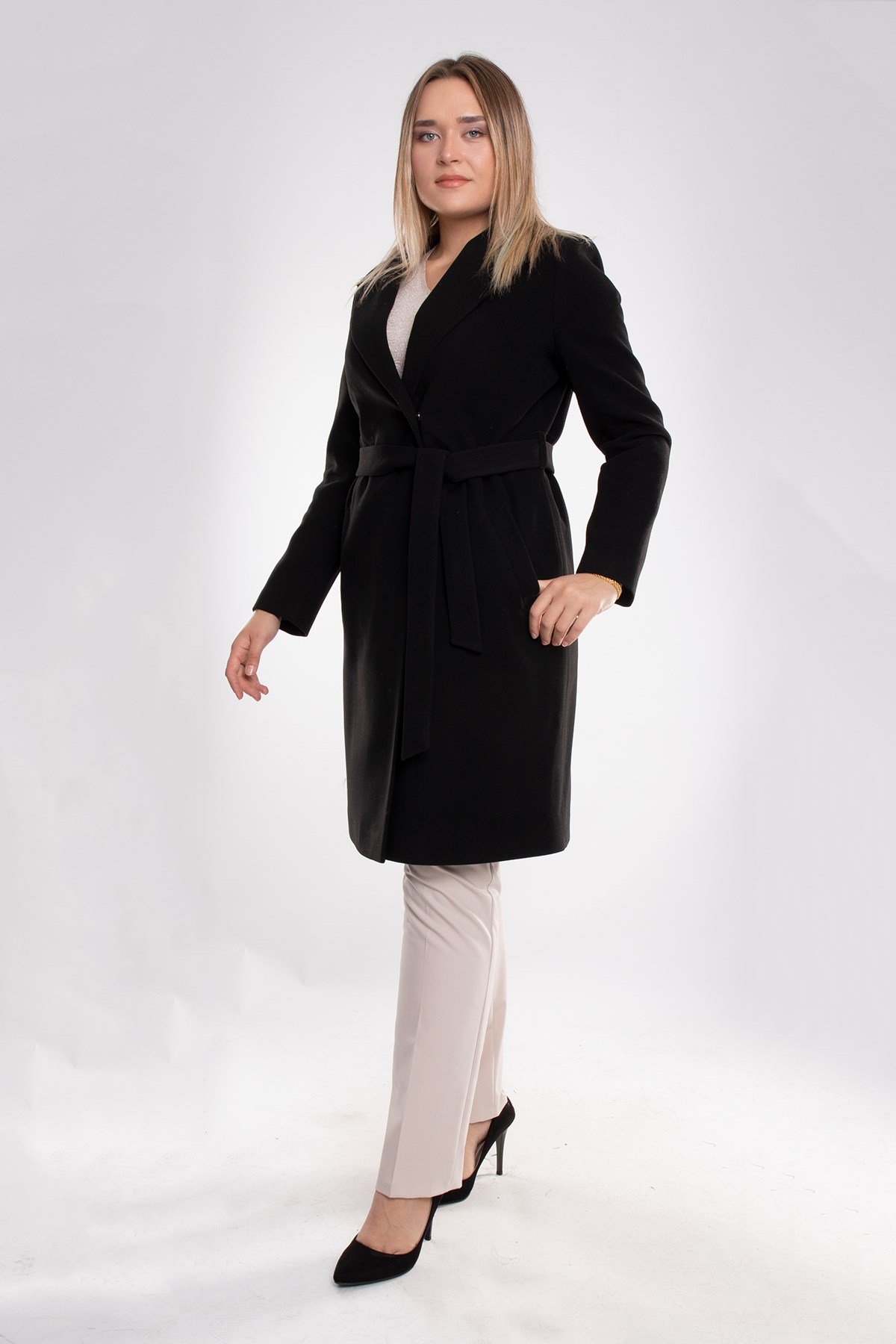 3854 Büyük Beden P.M.Erkek Yaka Kuşaklı Kadın Uzun Kaşe Kaban