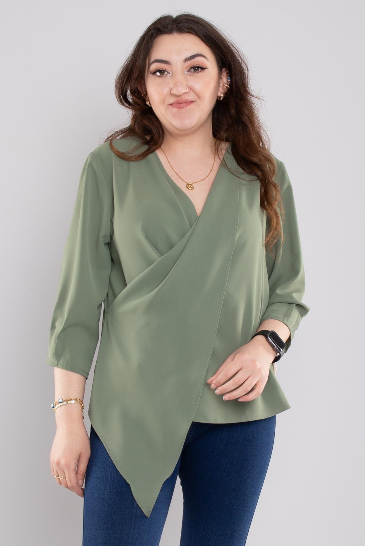 4023 Büyük Beden Kruvaze Yaka Eteği Asimetrik Şifon Bluz