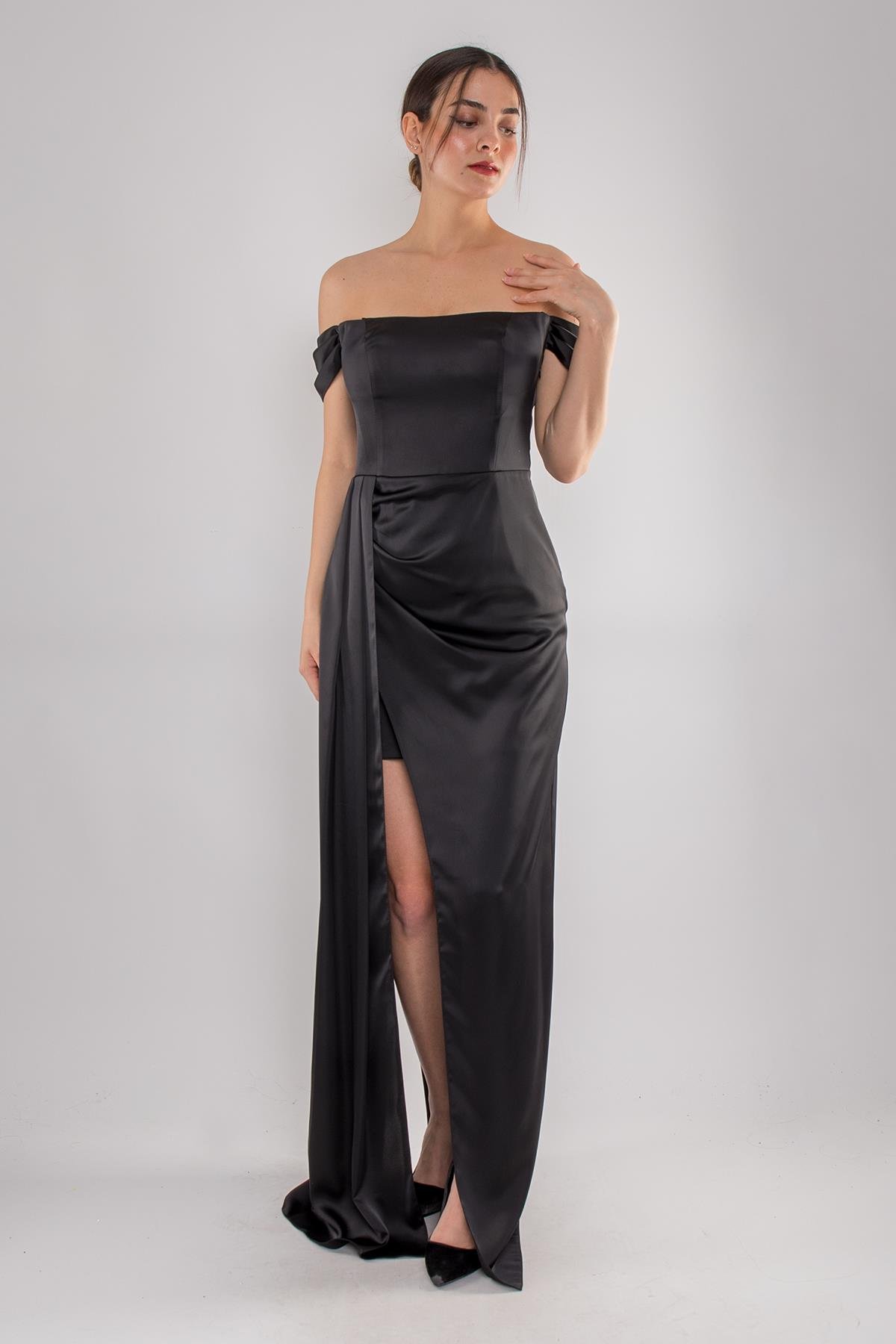 4111 Kare Yaka Mendil Kol Yırtmaçlı Saten Uzun Elbise