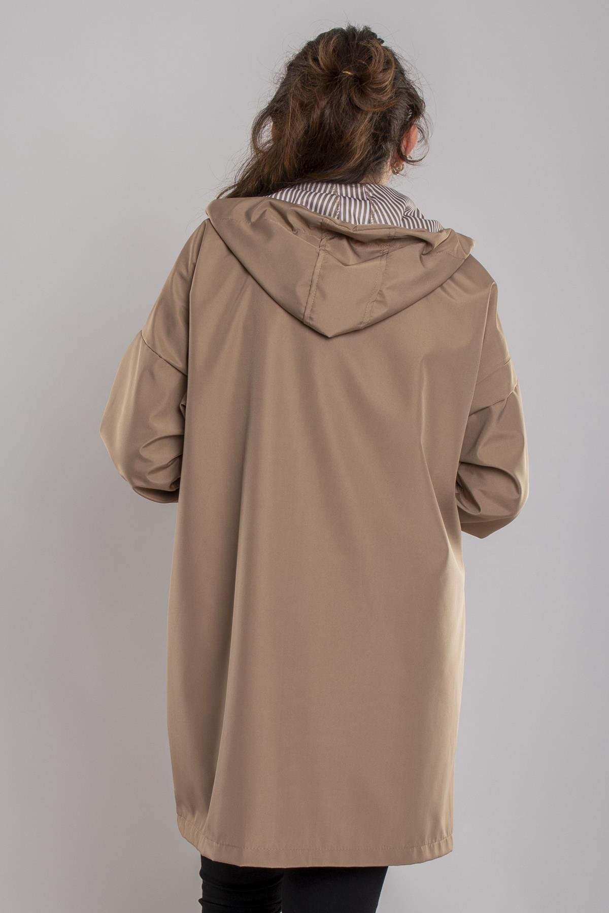 450 Kapüşonlu Kol Katlamalı Midiboy Trençkot