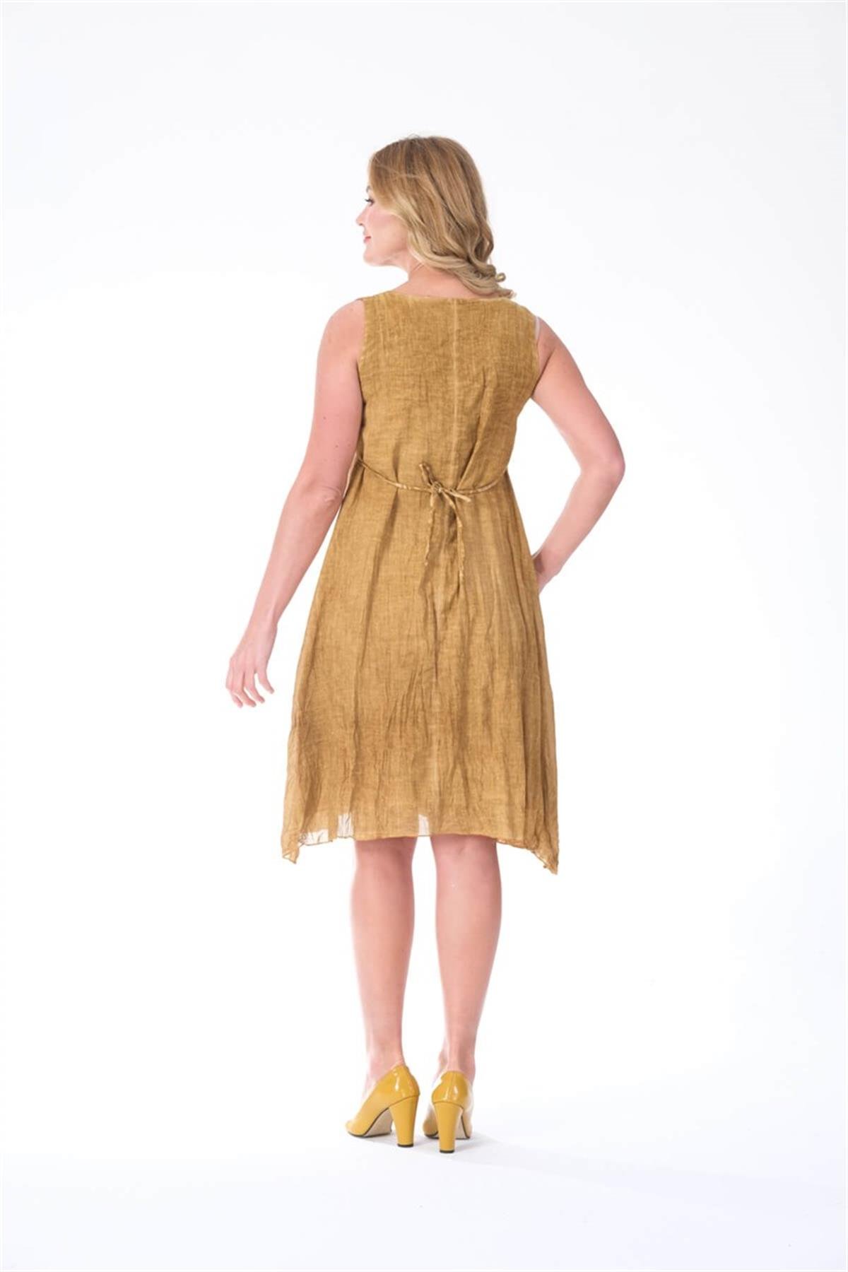 4533 Yakası İpli Eteği Parçalı Kolsuz Pamuk Otantik Elbise