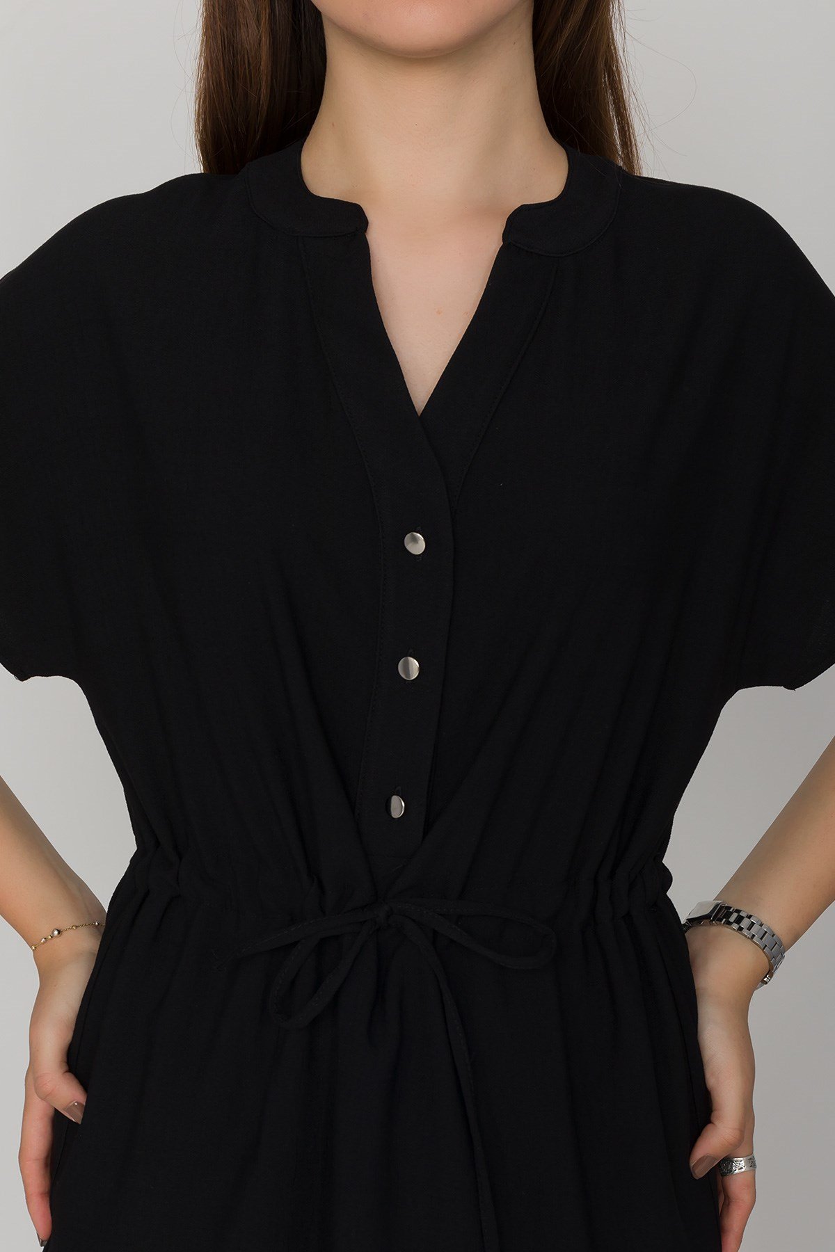 4562 Beli Büzgülü Vyaka Yırtmaçlı Viscon Bluz