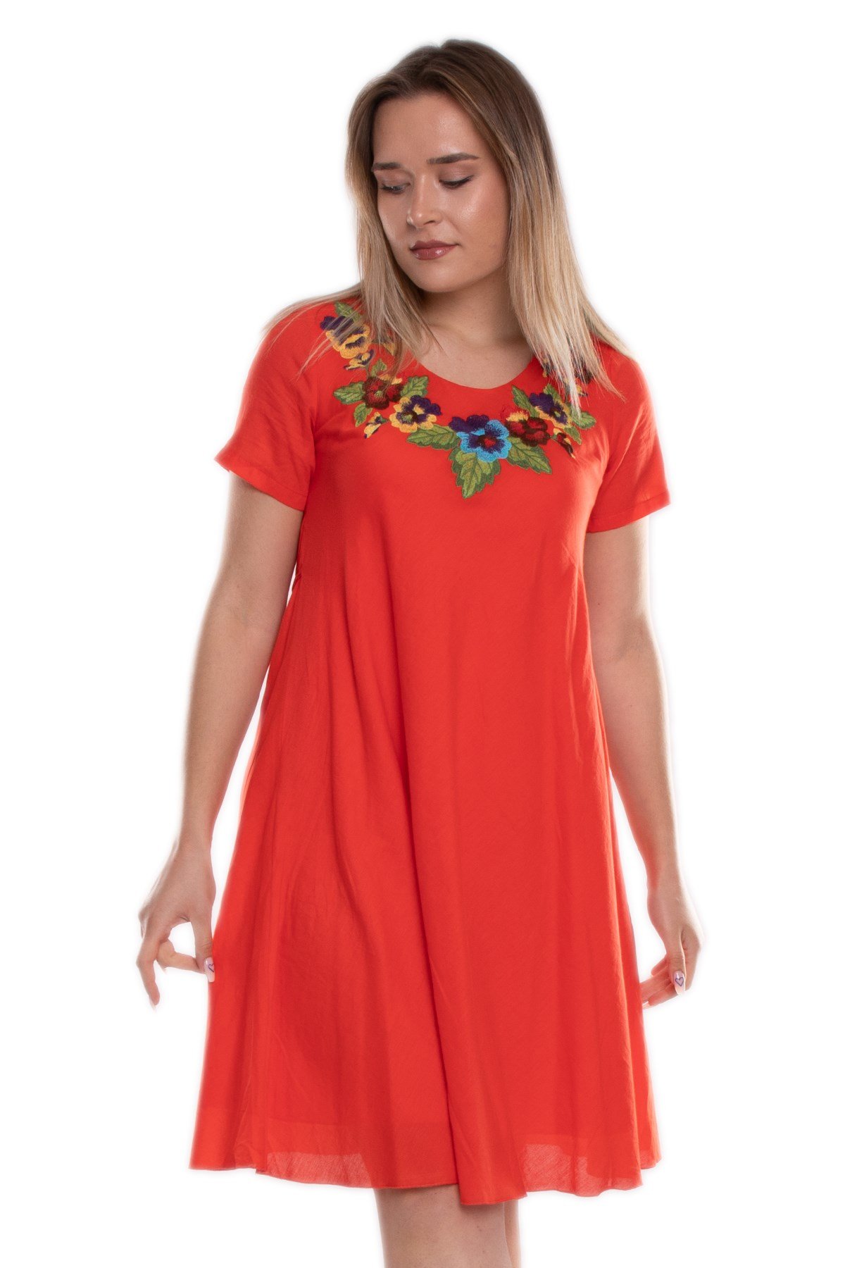 4614 Yaka Çiçek Nakışlı Beli İpli KısaKol Pamuk Otantik Elbise