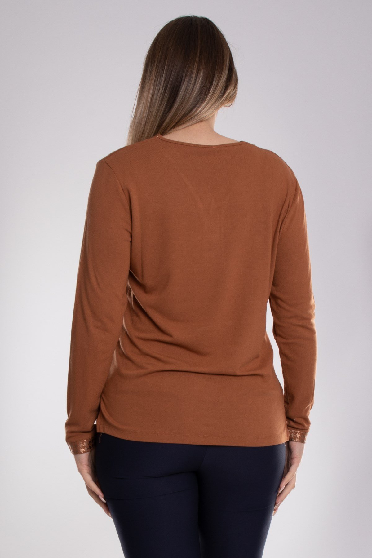 5020 Büyük Beden Vyaka Kazayağı Detay Viscon Kadın Bluz