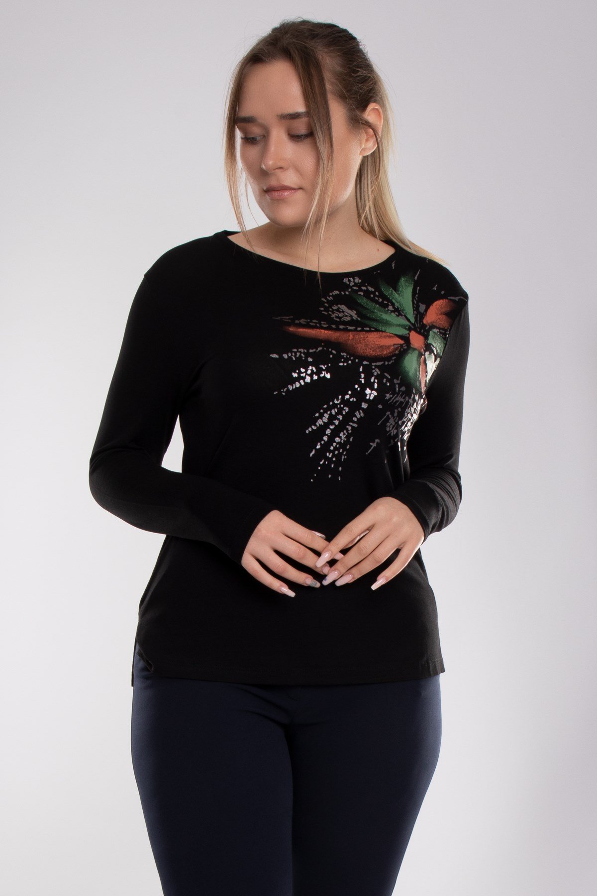 5030 Büyük Beden Yaldızlı Çiçek Baskılı Viscon Kadın Bluz