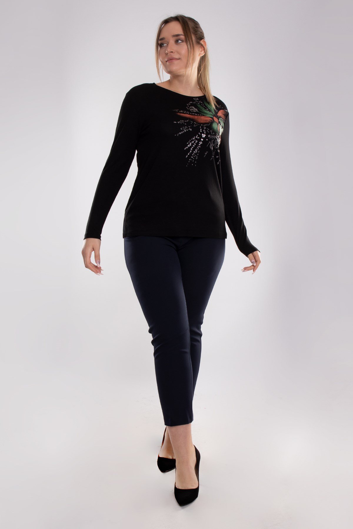 5030 Büyük Beden Yaldızlı Çiçek Baskılı Viscon Kadın Bluz