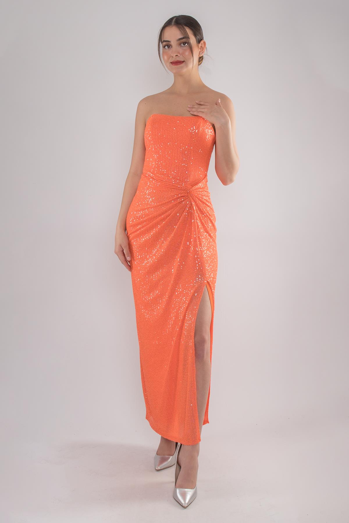 5034 Straplez Önü Büzgülü Pulpayet Uzun Elbise