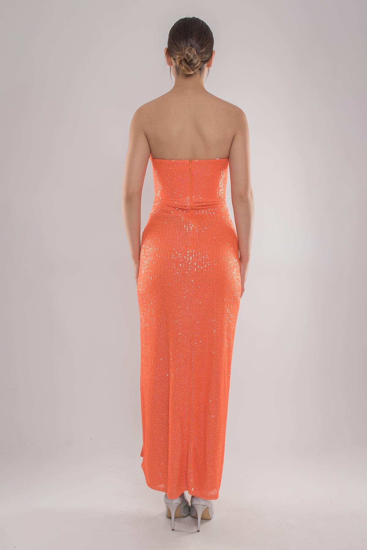 5034 Straplez Önü Büzgülü Pulpayet Uzun Elbise