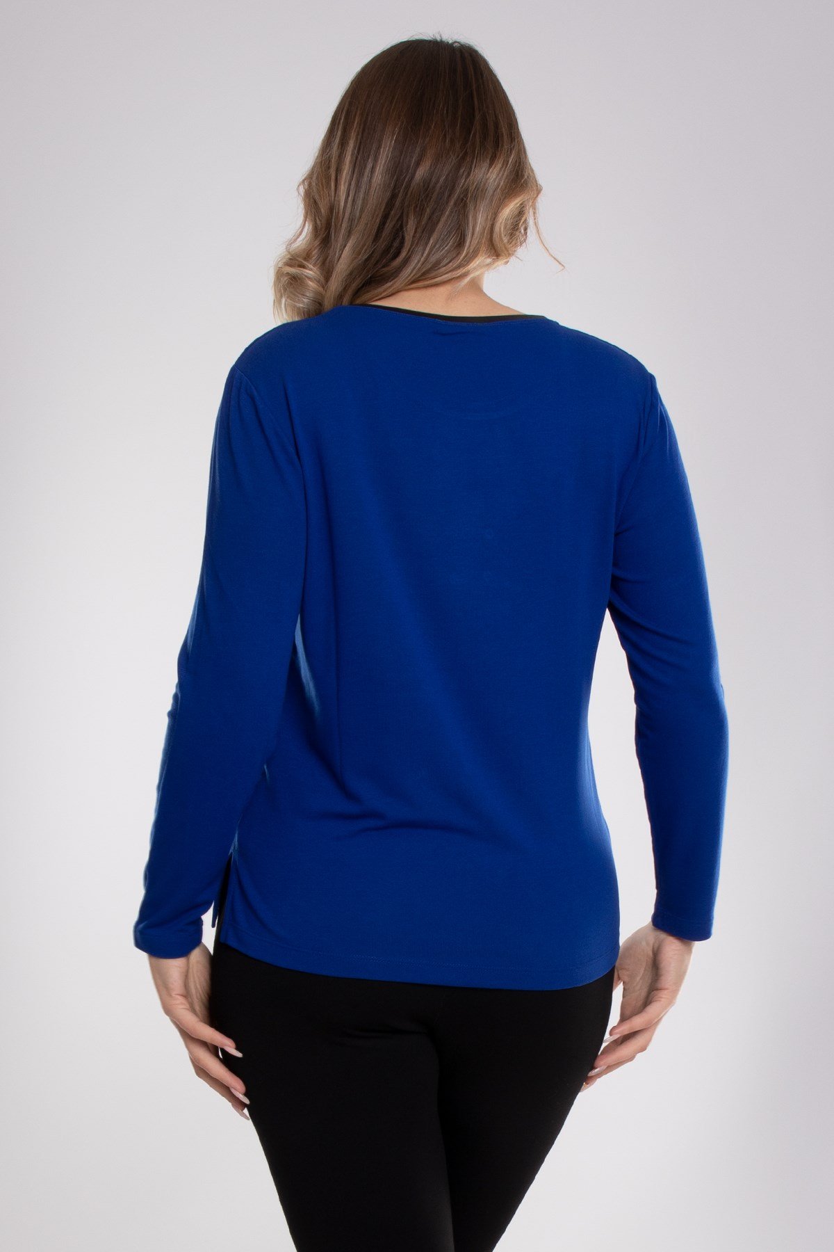 5042 Büyük Beden Zigzag File Detay Derili Viscon Kadın Bluz