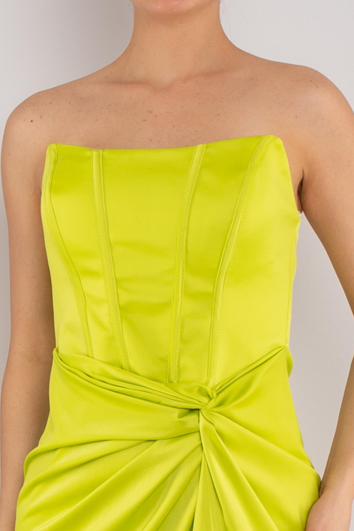 5062 Straplez Göğüs Balen Önü Büzgülü Uzun Saten Elbise