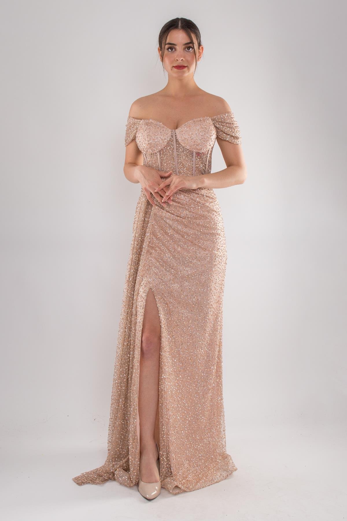 5063 Göğüs Balenli Yırtmaçlı Taşlı Uzun Elbise