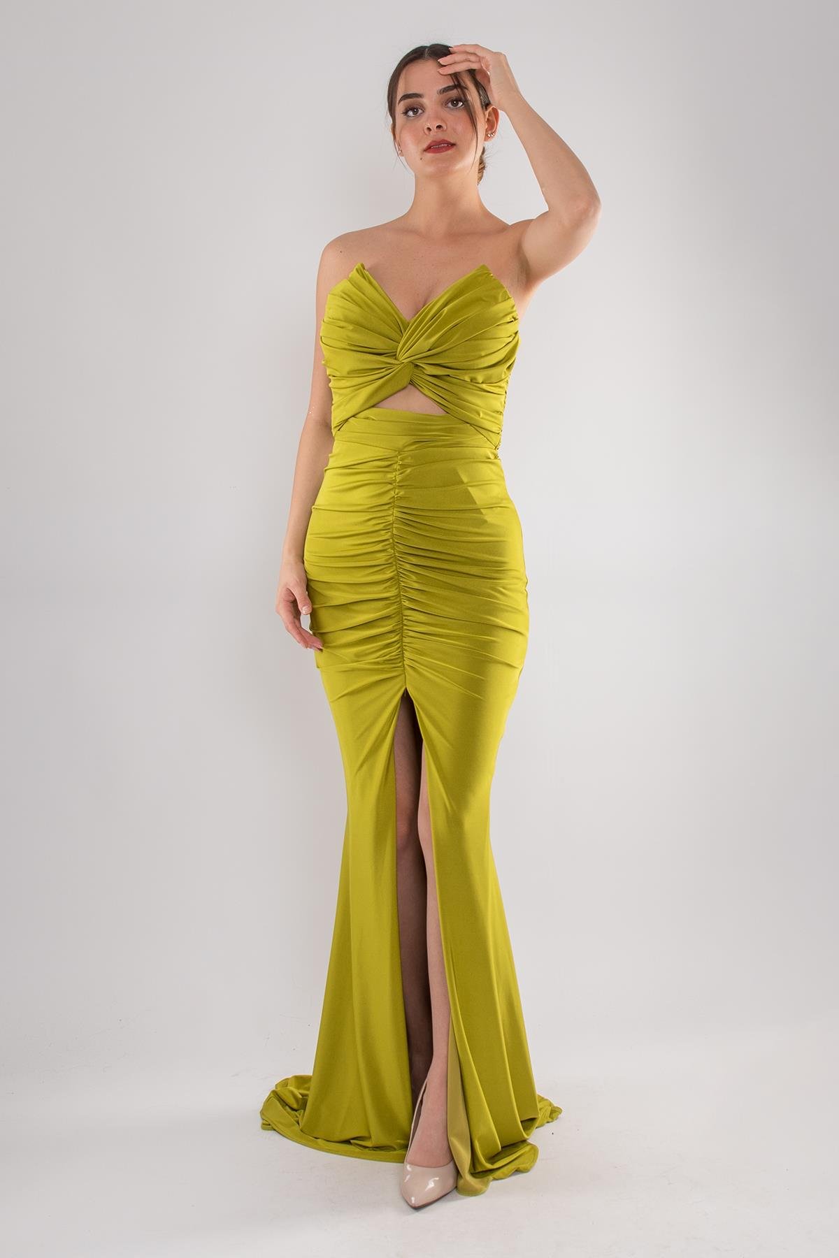 5064 Straplez Gögüs Dikyaka Önü Büzgülü Kristal Buzi Uzun Elbise