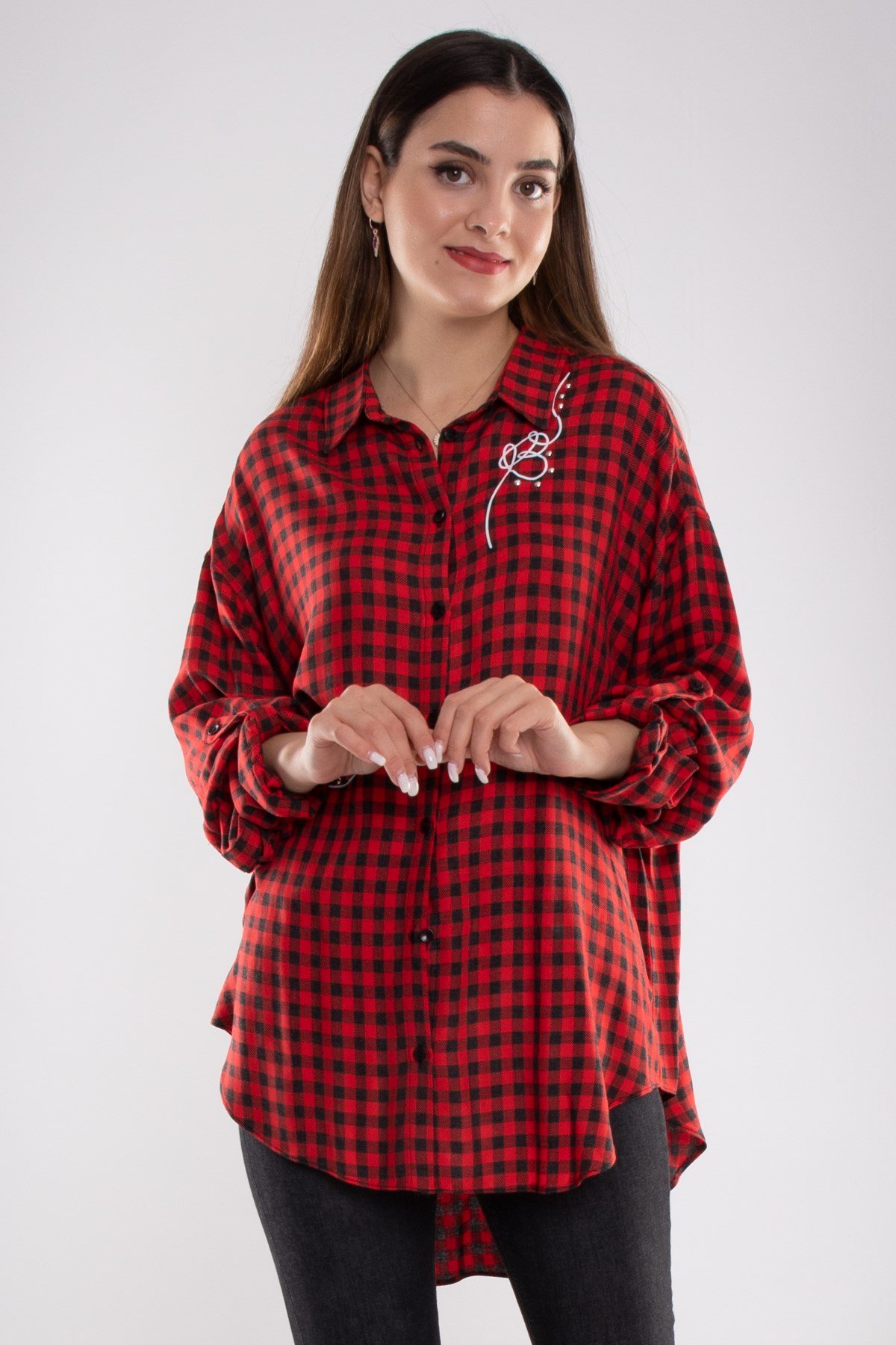 50649 Düğmeli Taş Detay Kareli Kadın Gömlek