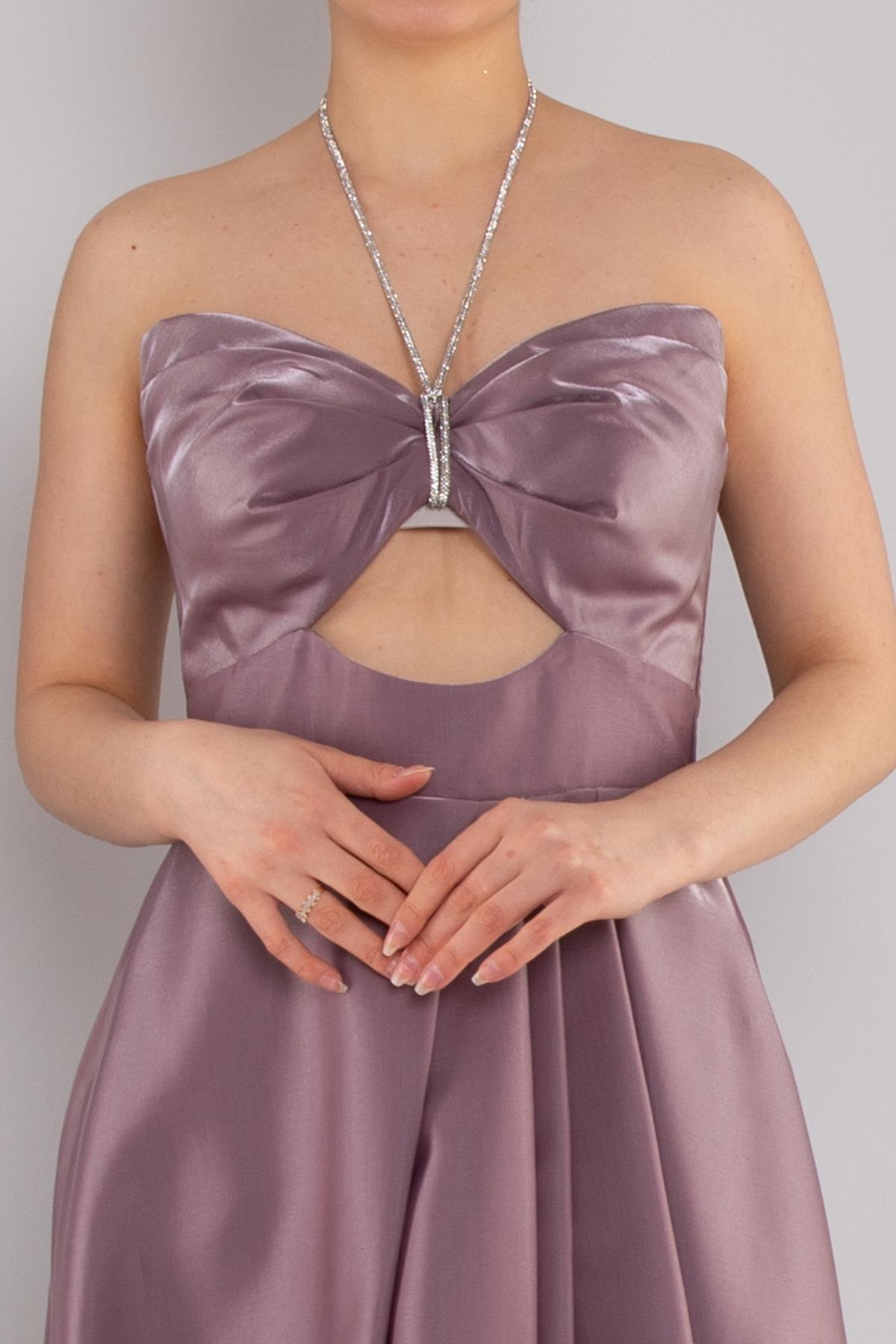 550 Straplez Göğüs Taş Detay Yırtmaçlı Uzun Saten Elbise