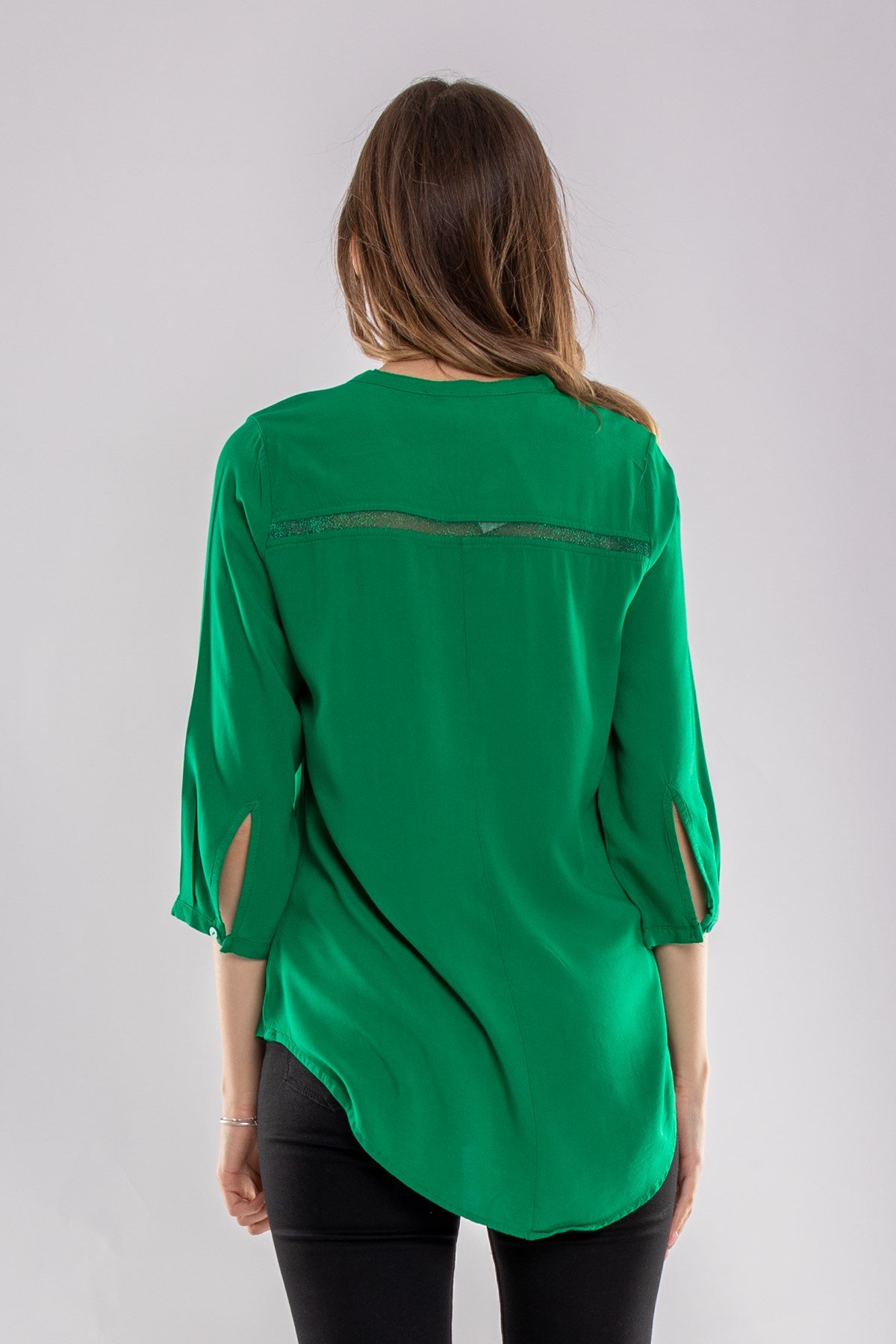 615 Omuz Ve Sırt Simli Truv.Kol Kadın Gömlek