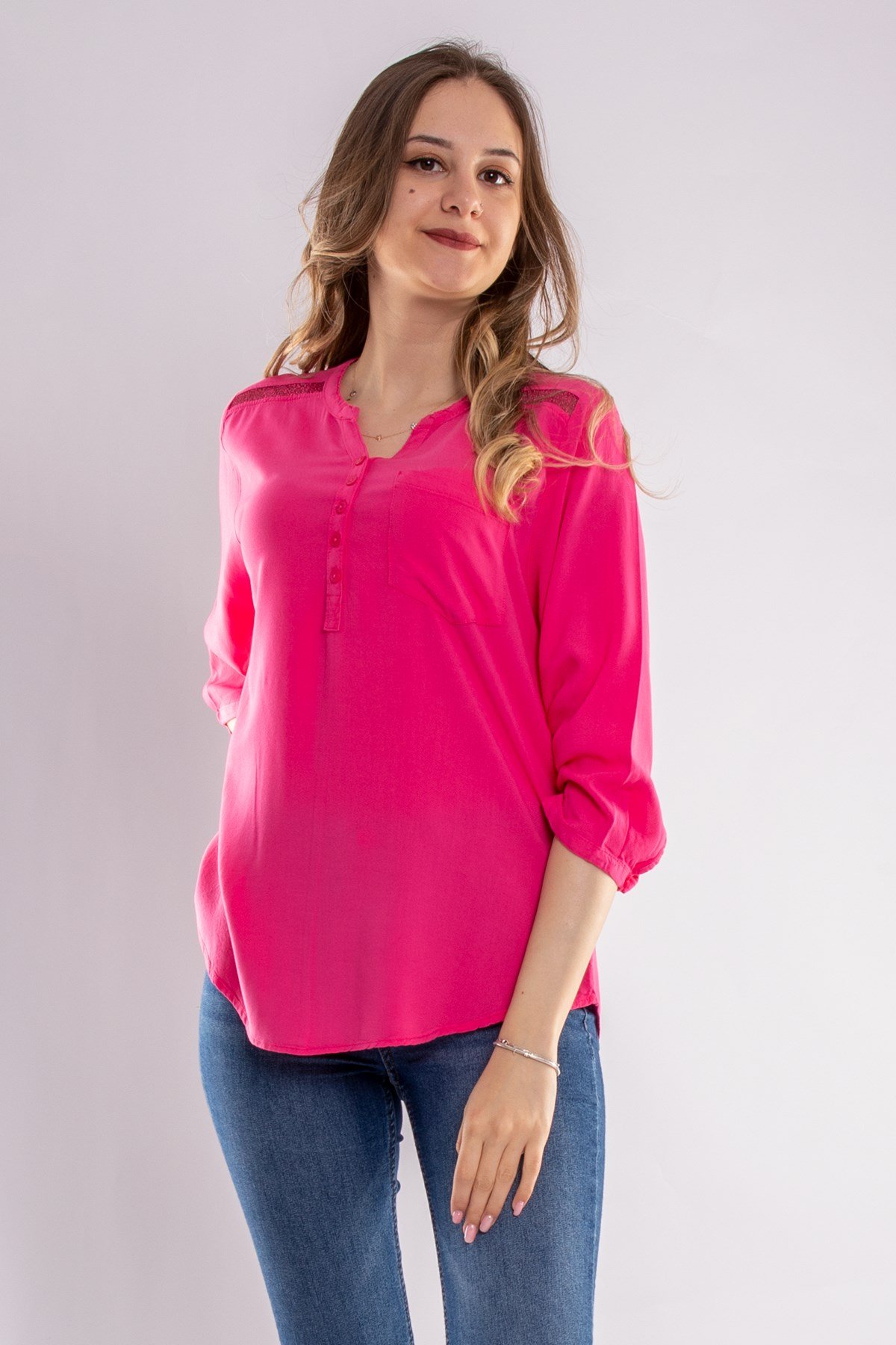 615 Omuz Ve Sırt Simli Truv.Kol Kadın Gömlek