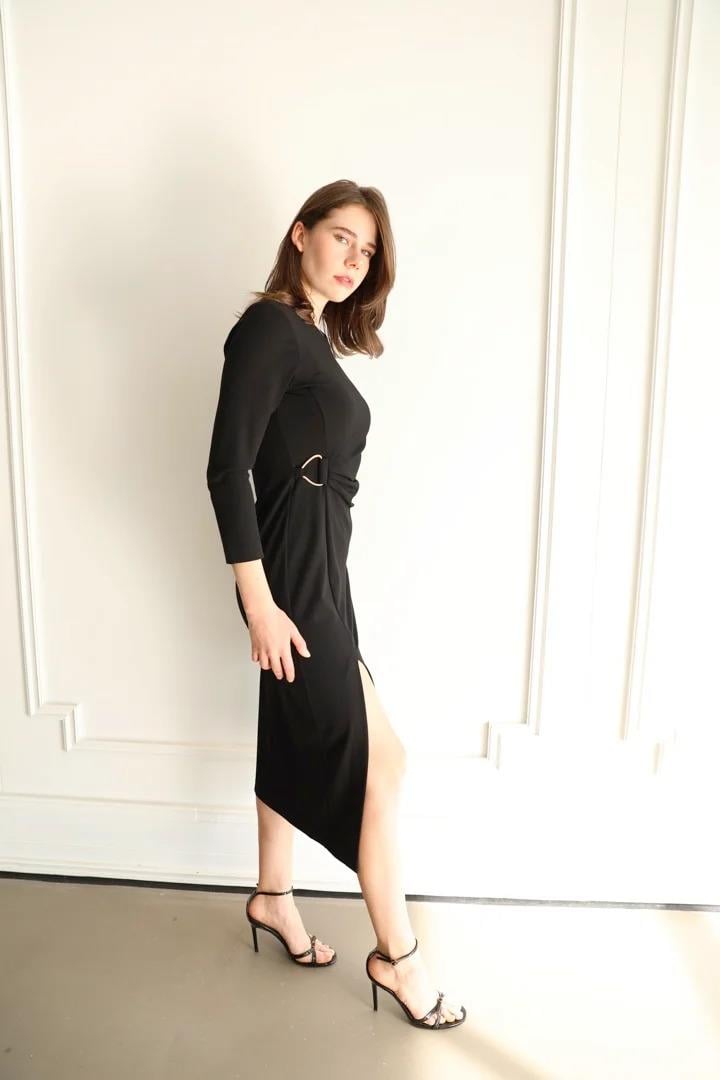 62228 Yandan Drape Tok Detay Krep Uzun Elbise