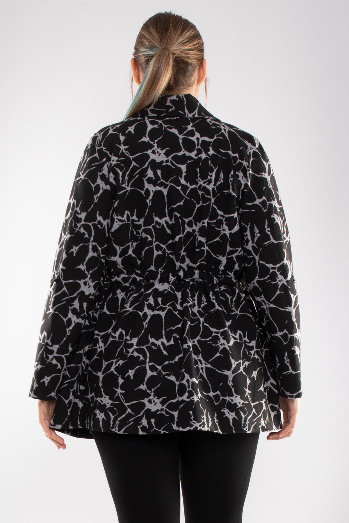 6604-1 Büyük Beden ŞalYaka Beli Bağçıklı Viscon Kadın Ceket