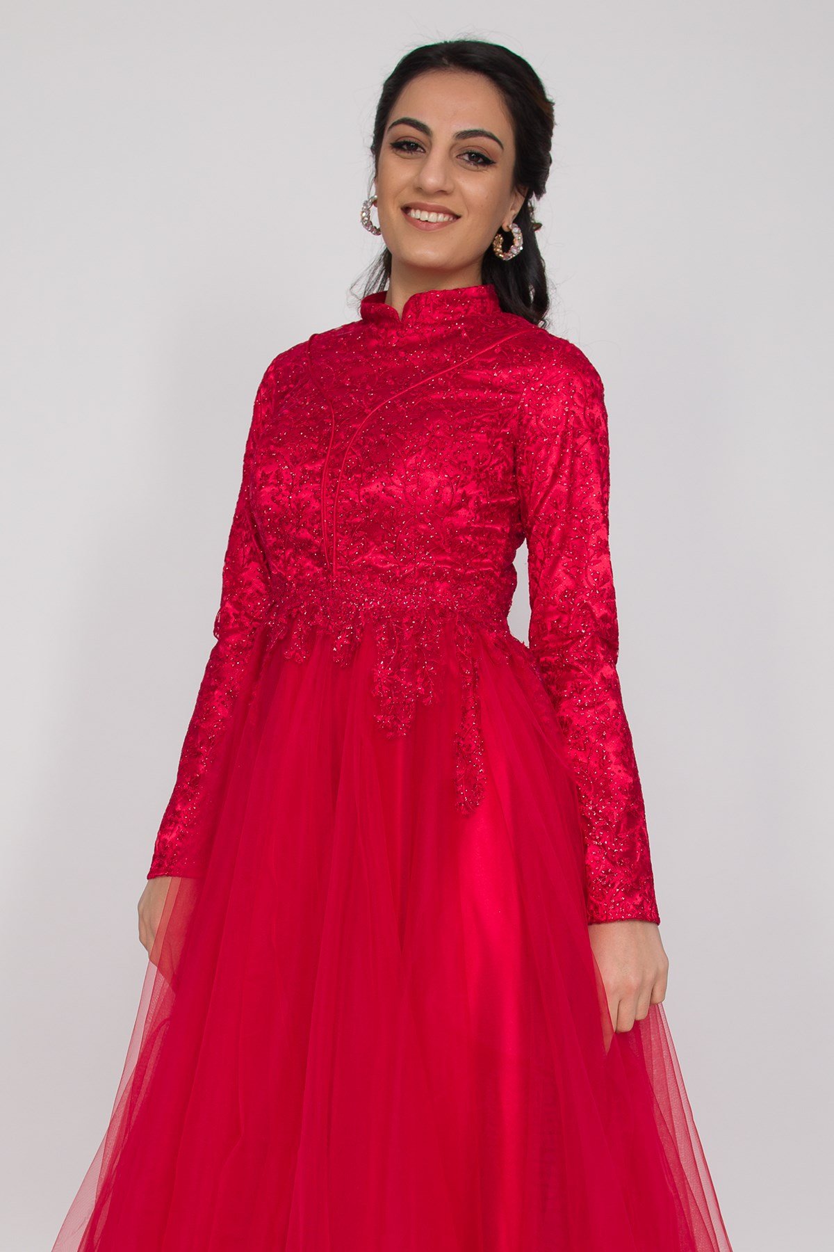 6943 Uzun Kol İşlemeli Tesettür Nişanlık