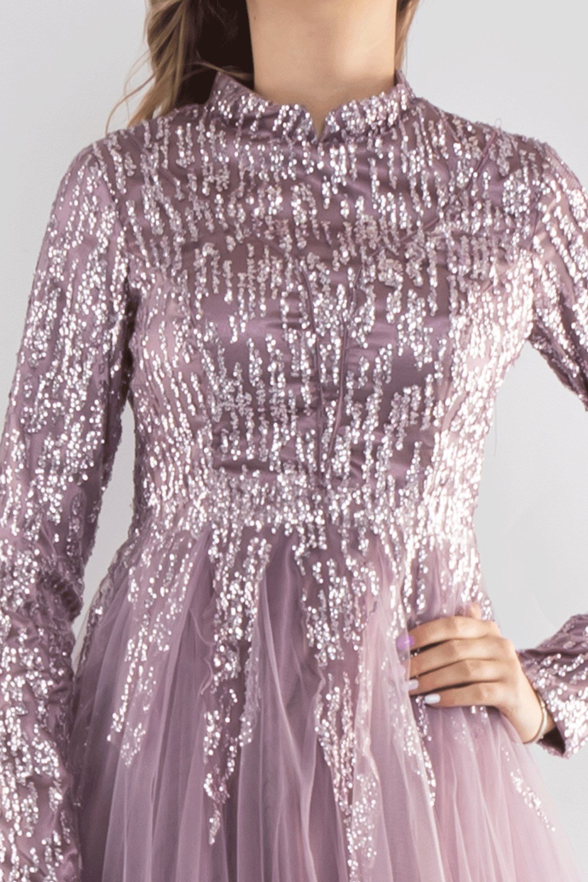 6950 Uzun Kol Sim İşli Tesettür Nişanlık Abiye Elbise