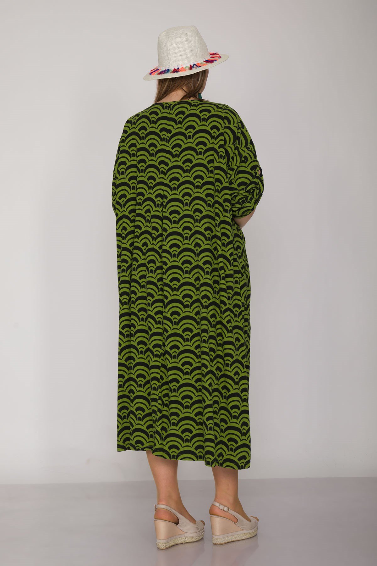 7013-1 V Yaka Cepli Desenli Pamuk Elbise