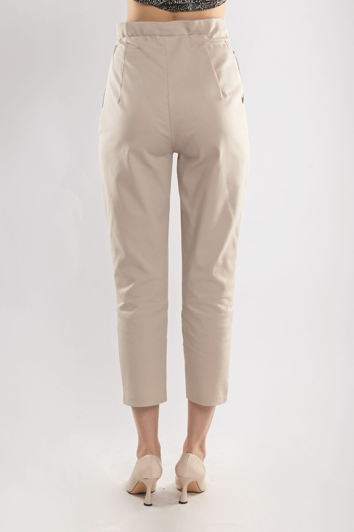 70292 Gizli Kemer Pamuklu Pileli Pantolon