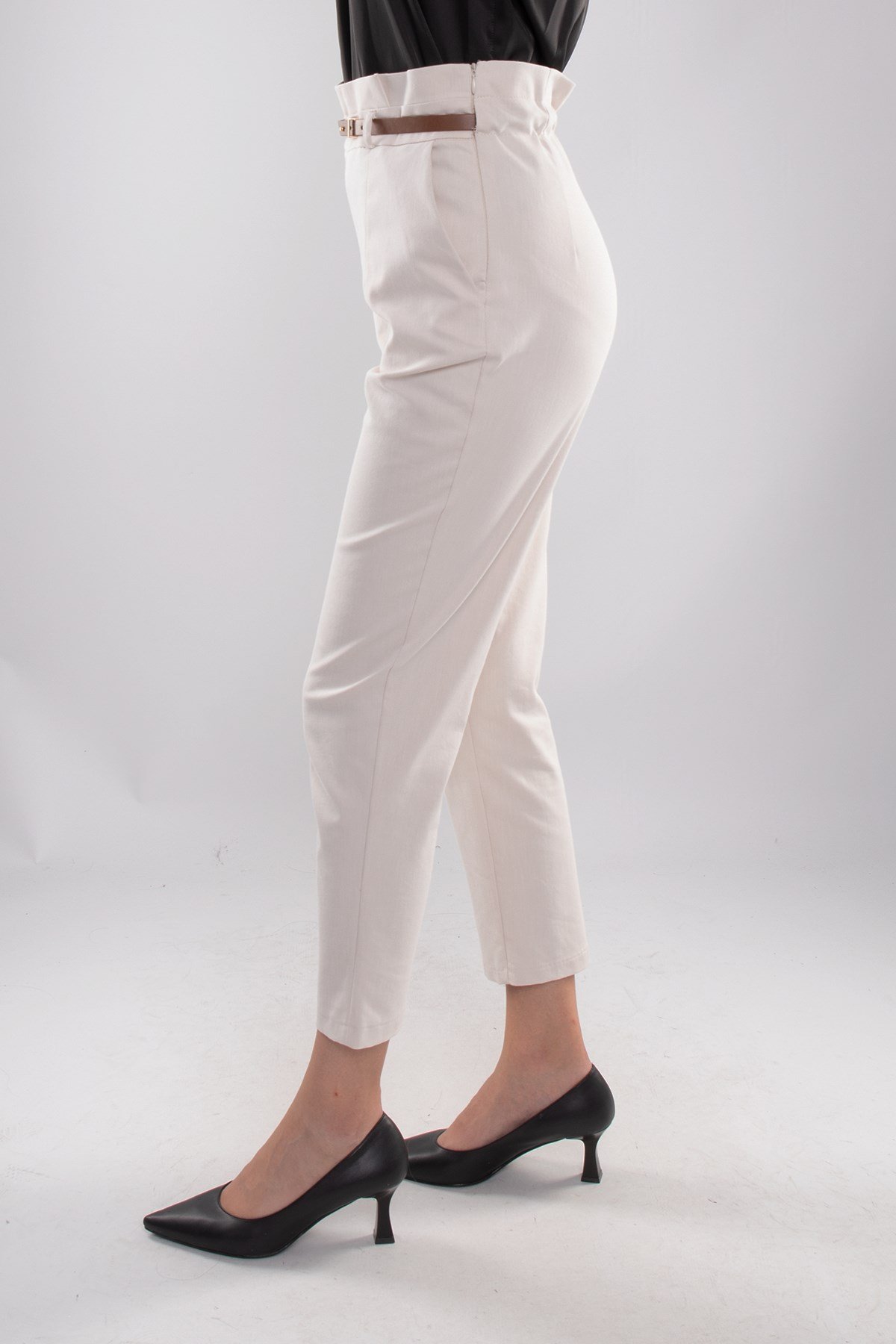 70292 Gizli Kemer Pamuklu Pileli Pantolon