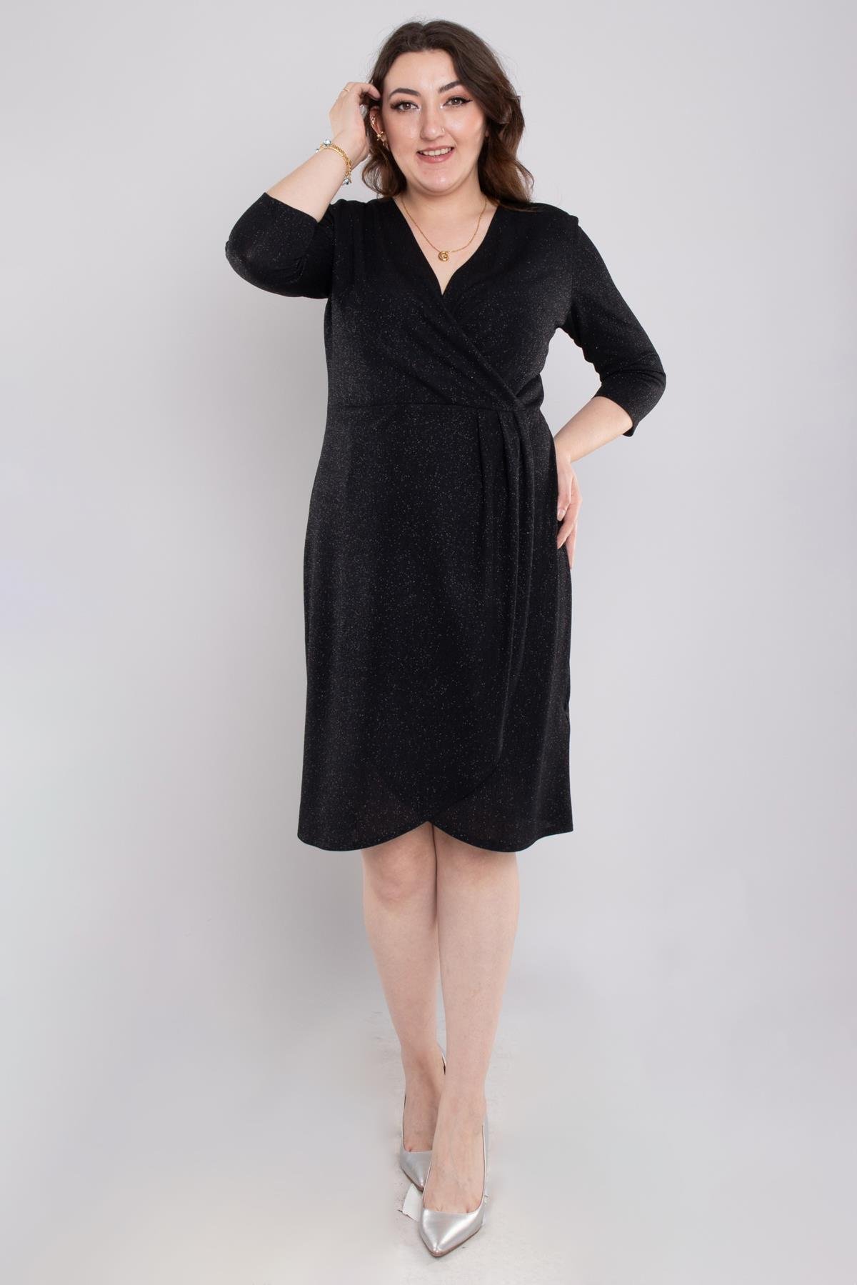 7046(104) Büyük Beden Kruvaze Yaka Piliseli Simli Kısa Elbise