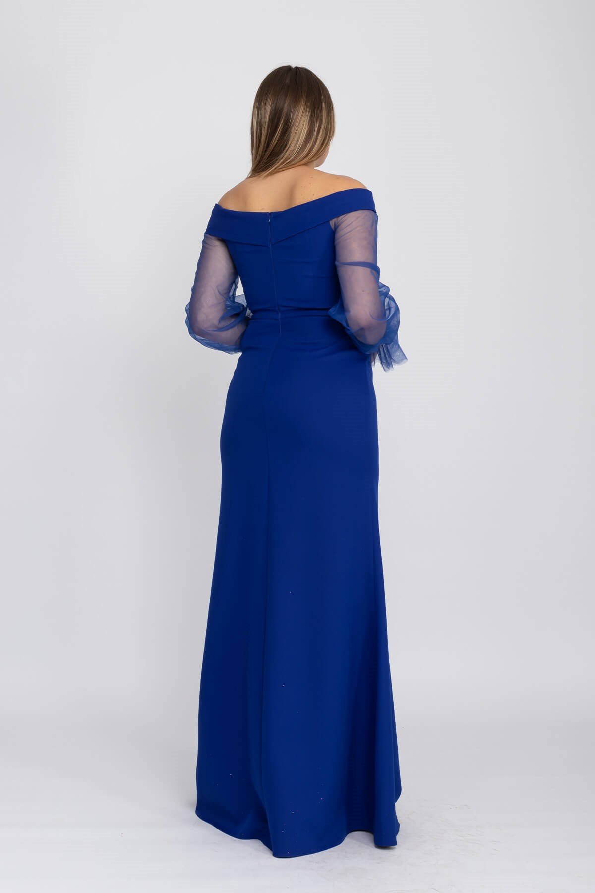 7081 Lady Yaka Tül Kol Yırtmaçlı Krep Balık Uzun Elbise