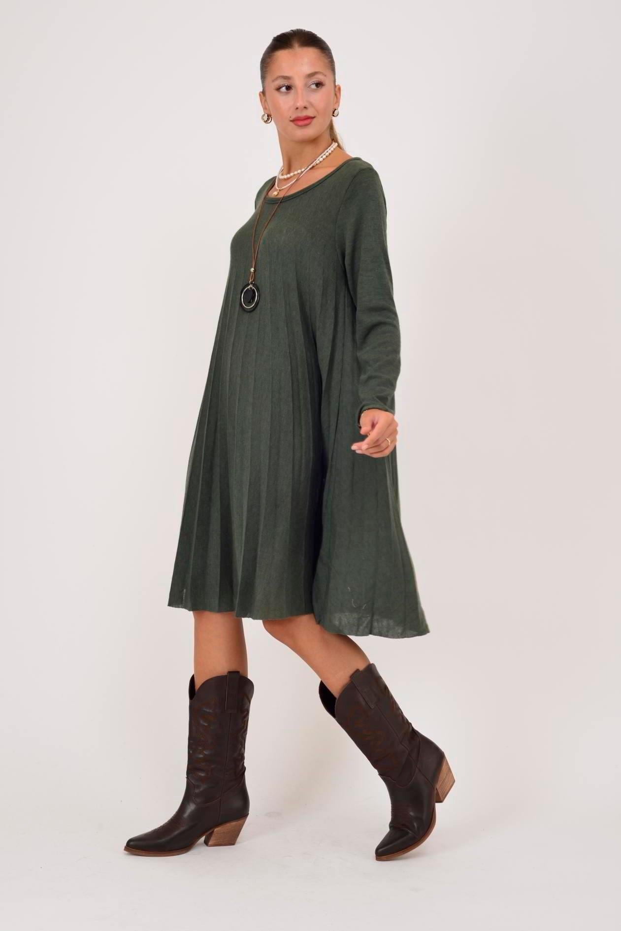 71653 Düz Desen Kolyeli Akordion Uzun Kol Triko Kısa Elbise