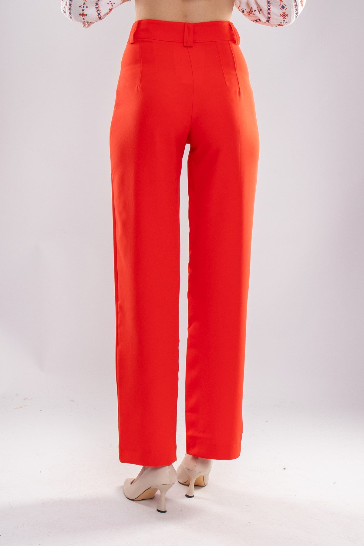 7258 Çımalı Yüksek Bel Paça Yırtmaçlı Atlas Kumaş Kadın Pantolon