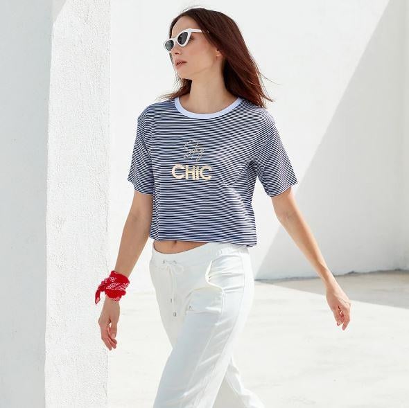 75999 Parlak Baskılı Çizgili Crop Tshirt