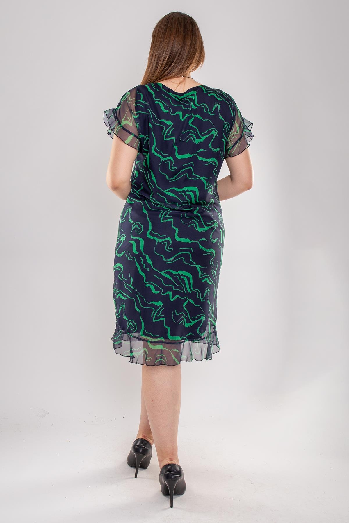 7625 Büyük Beden SuDalgası Desen Astarlı Kısa Şifon Elbise