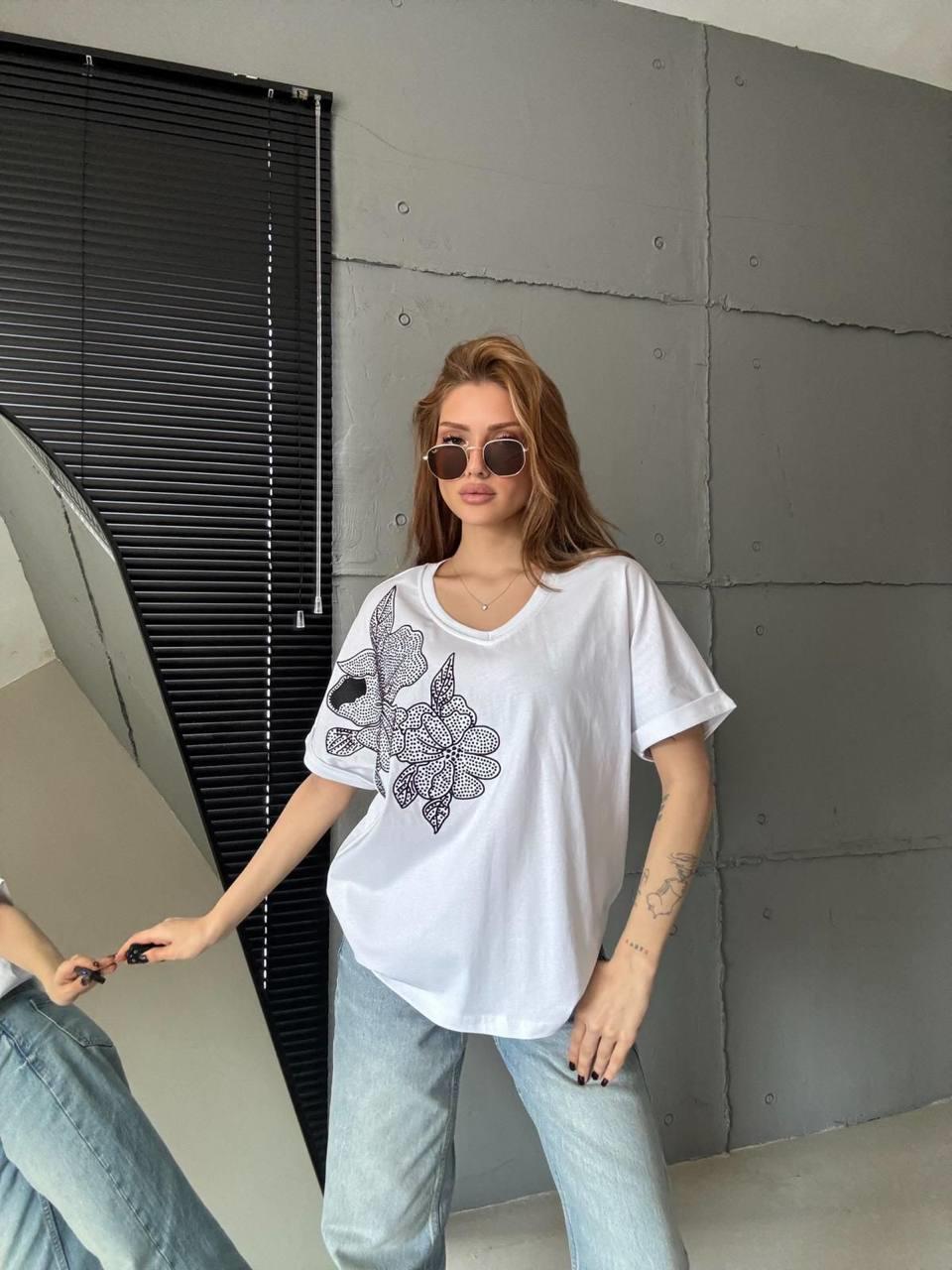 7668 Vyaka Taş Baskılı Yaprak Nakışlı Kısa Kol Tshirt