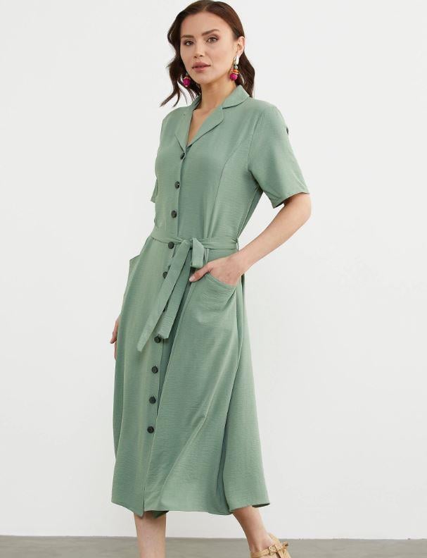 77389 Yakalı Cepli Düğmeli Midiboy Krep Gömlek Elbise