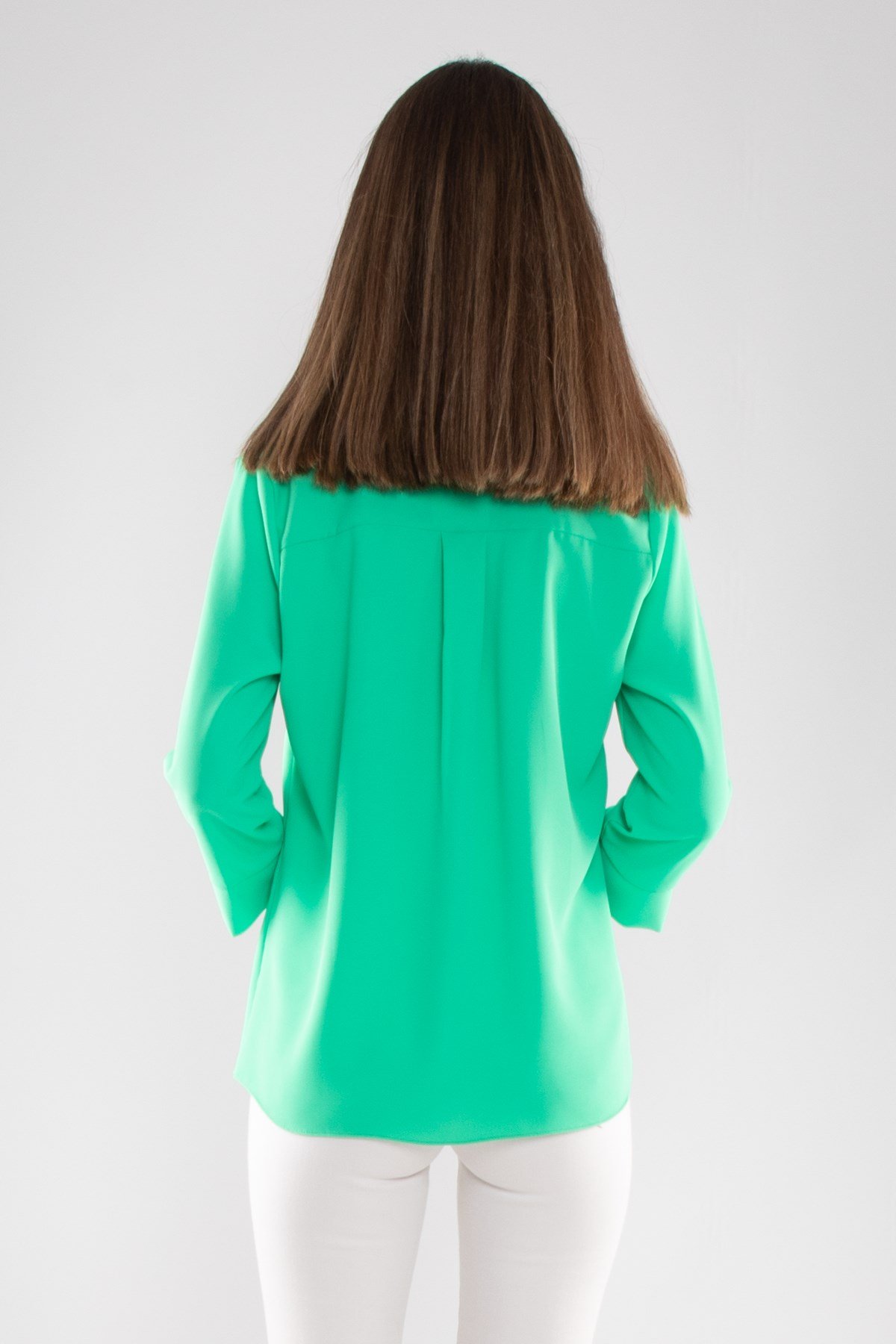 81285 Broşlu Truvakar Kol Krep Bluz