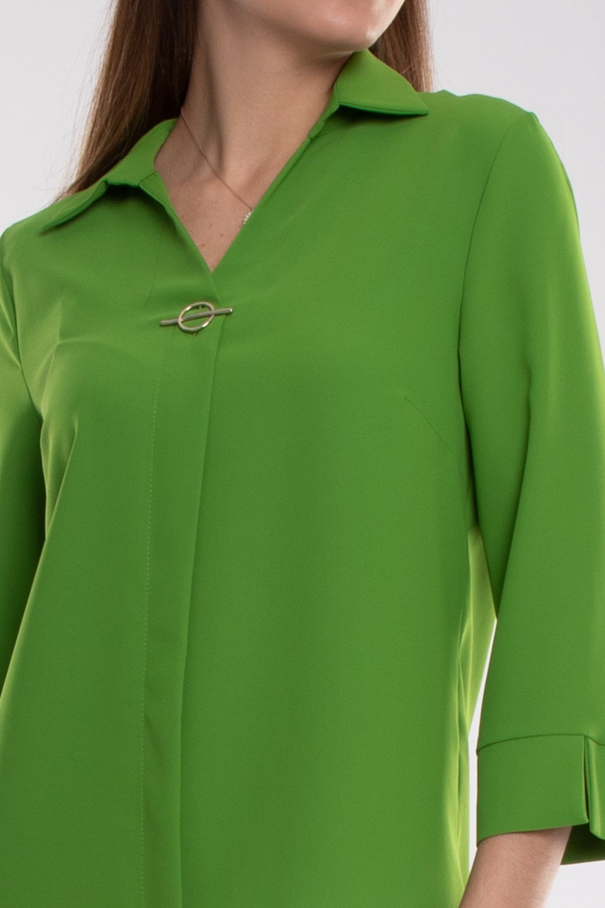 81285 Broşlu Truvakar Kol Krep Bluz