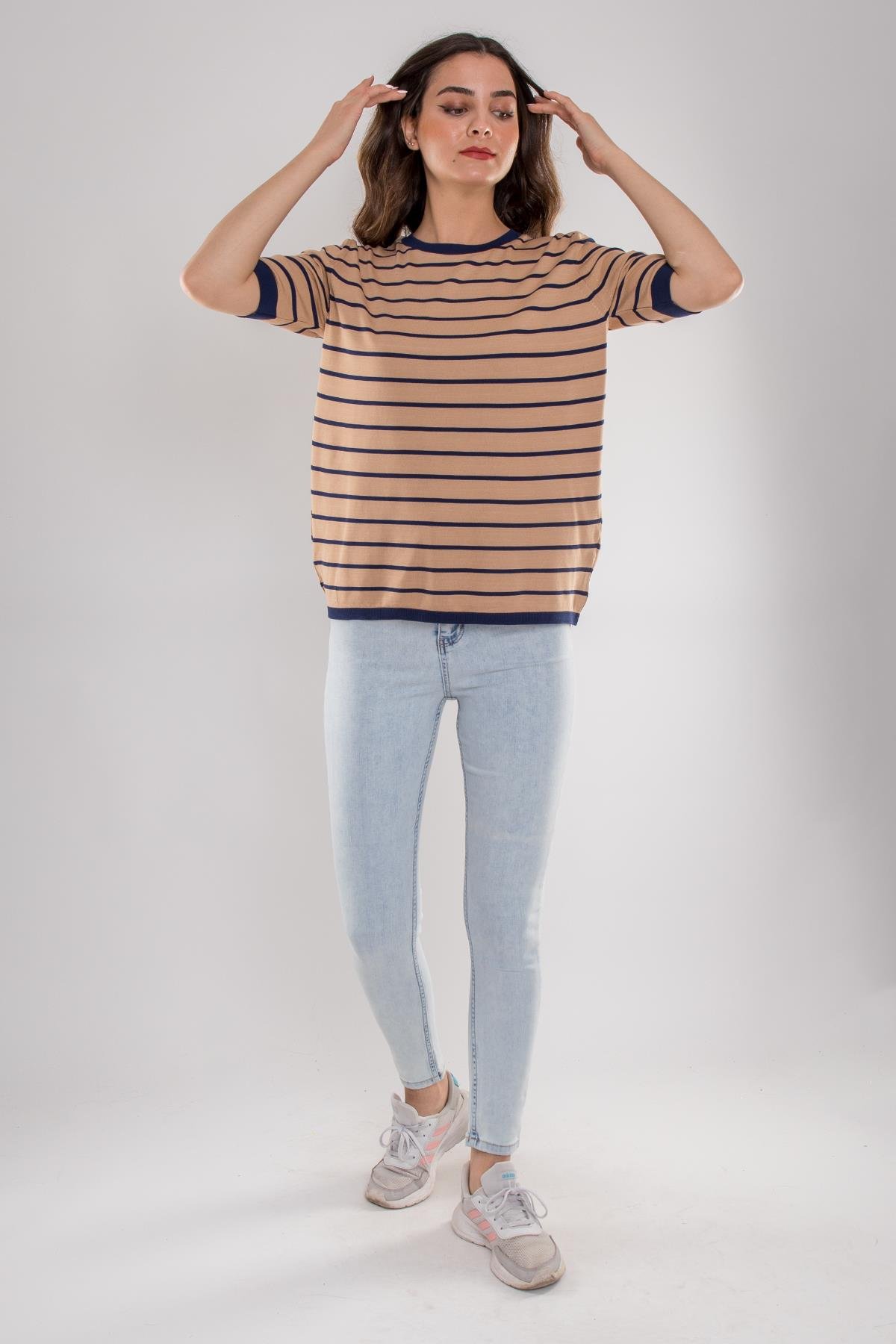 814 Bisiklet Yaka Çizgili Kısa Kol İki Renkli Merserize Kadın Triko