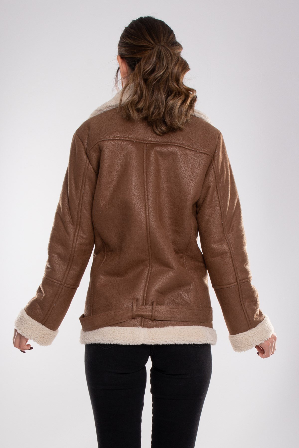 8332 İçi Kürklü Nubuk Kadın Ceket