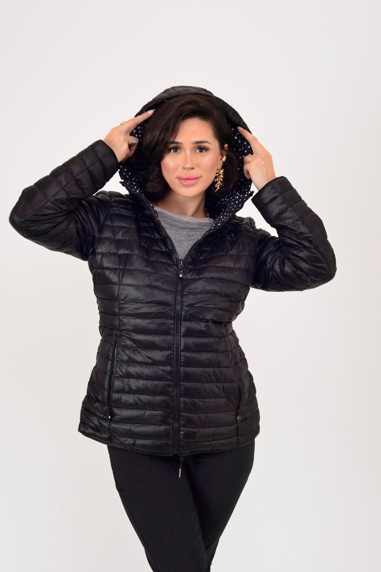 8966 İçi Puantiyeli Kapitone Kapüşonlu Mont