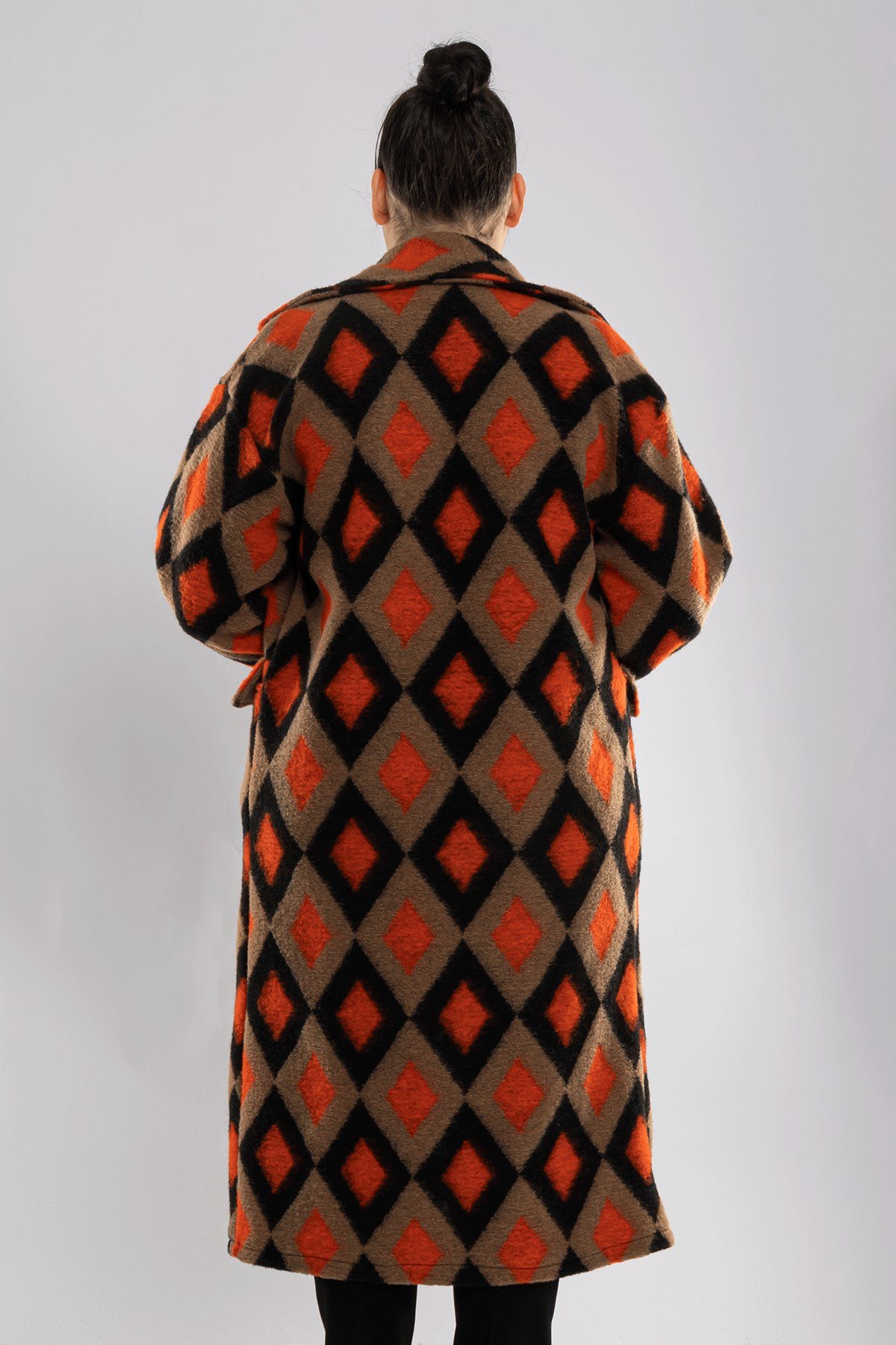 9005 Büyük Beden Baklava Desen Kadın Kaşe Kaban