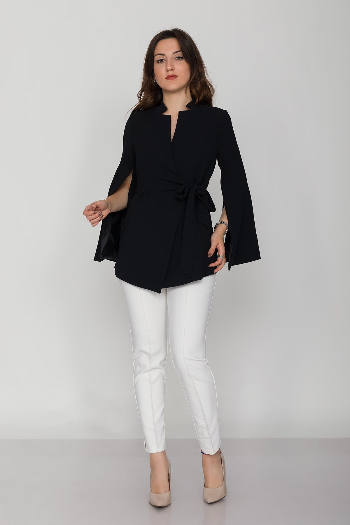 90177 Yandan Bağlamalı Hakim Yaka Yırtmaç Kol Ceket