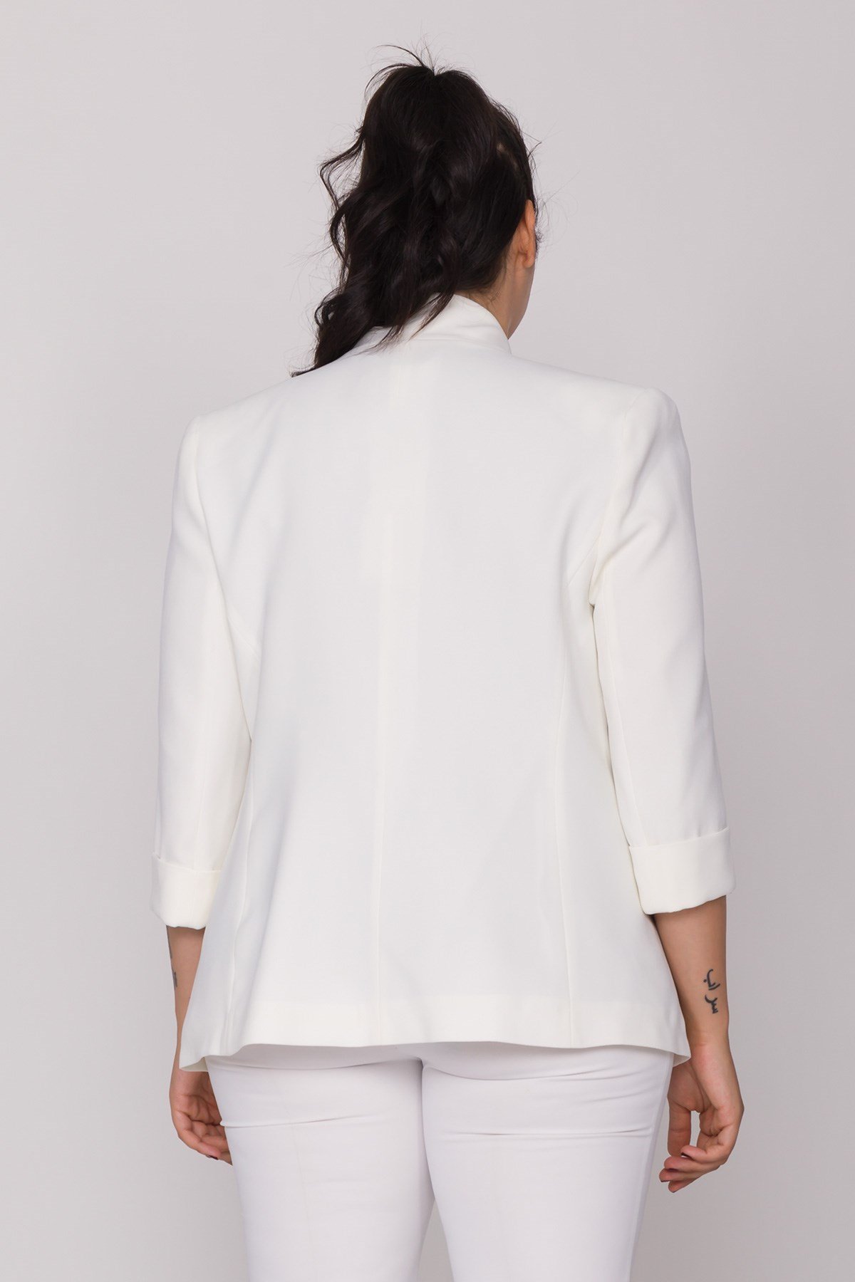 90179 BB KEDİ BROŞLU CEKET