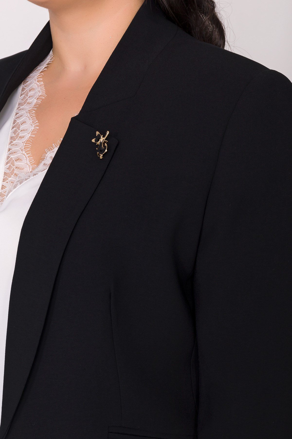 90179 BB KEDİ BROŞLU CEKET