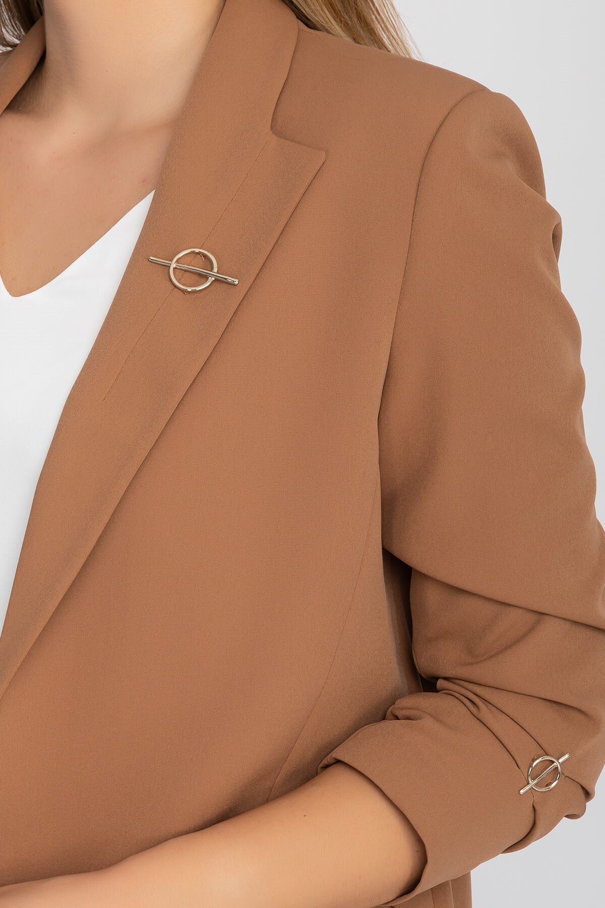 90503 Broşlu Büzgülü Ko Astarlarlı Blazer Ceket