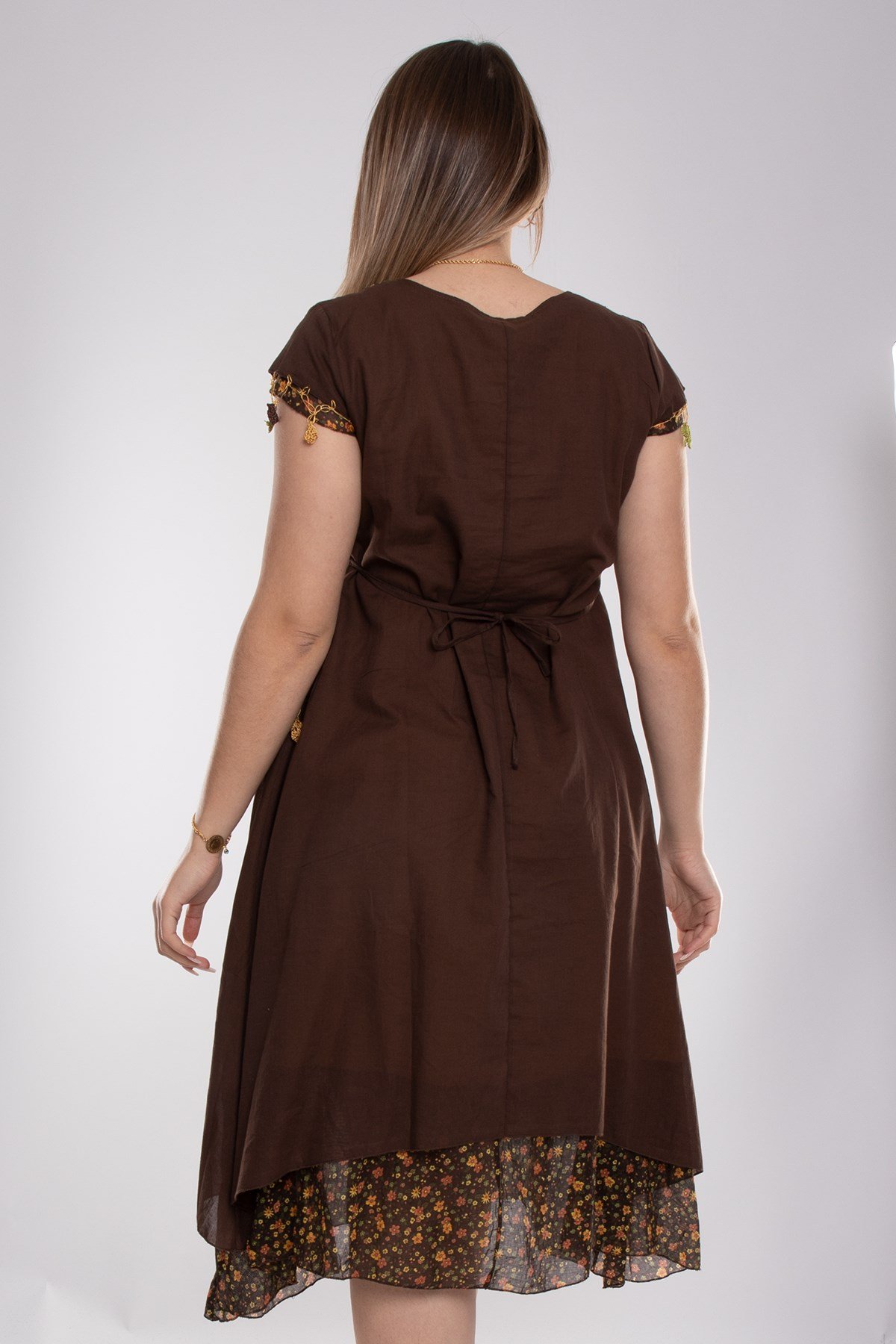 9115 Oya İşli Eteği Parçalı Katlı Kısa Kol Pmauk Otantik Elbise